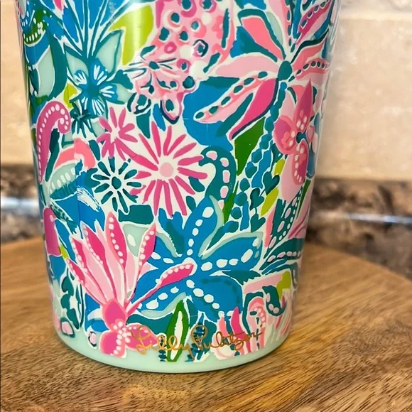 Lilly Pulitzer Floral Patterned Tumbler with Straw - Picture 6 of 6